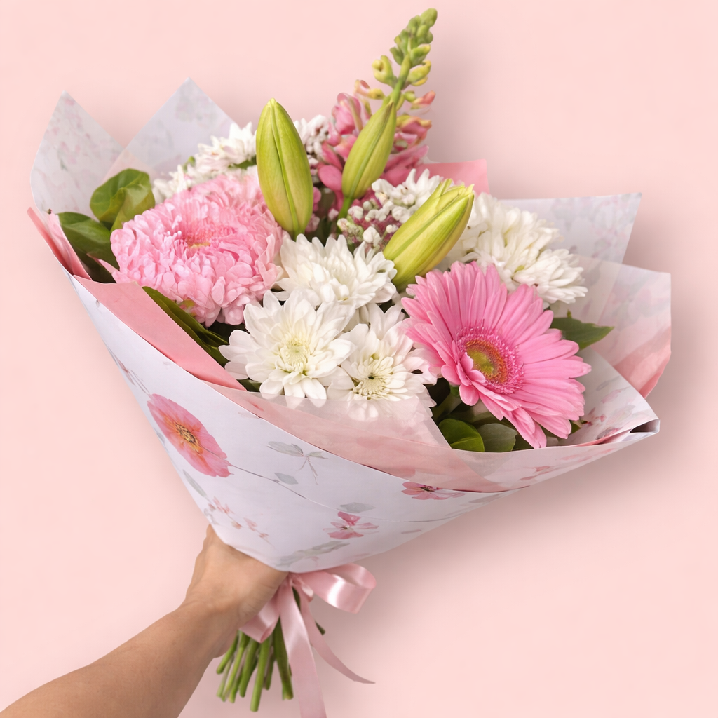 Pretty in Pink & White Bouquet